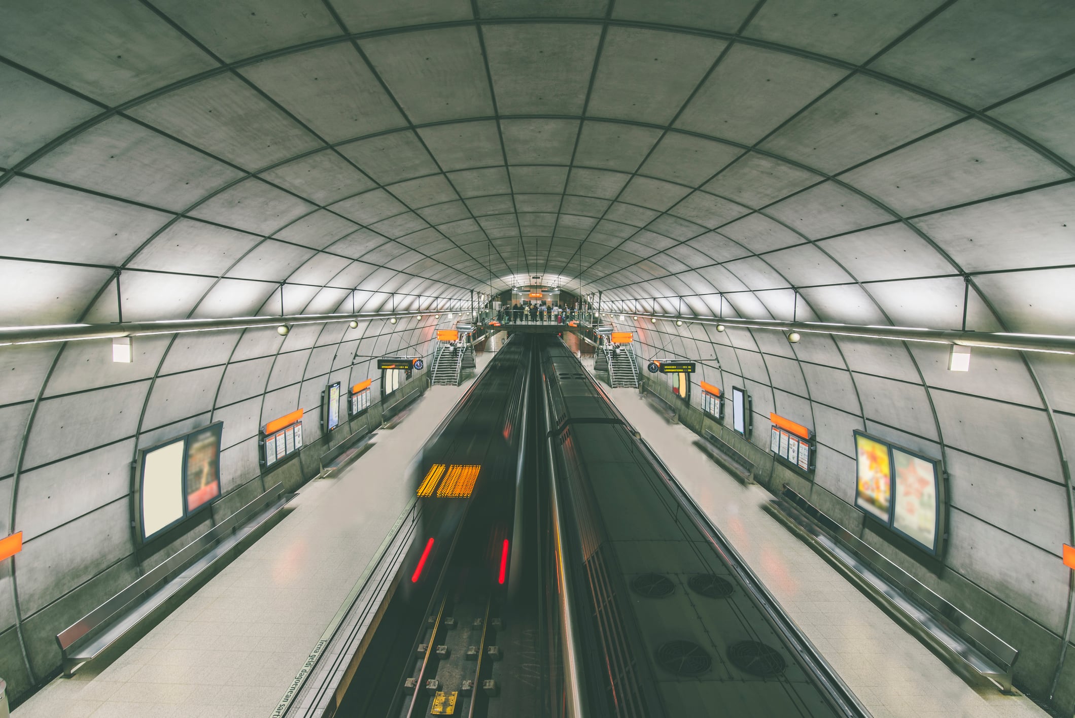 Estación subterránea de Metro Bilbao.