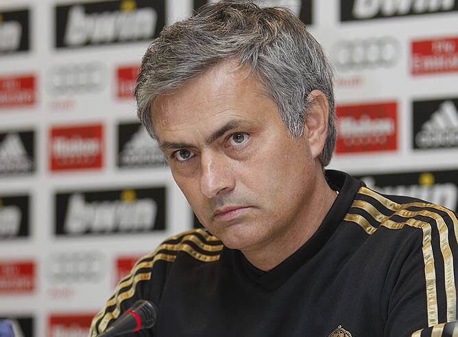 Mourinho, durante una rueda de prensa