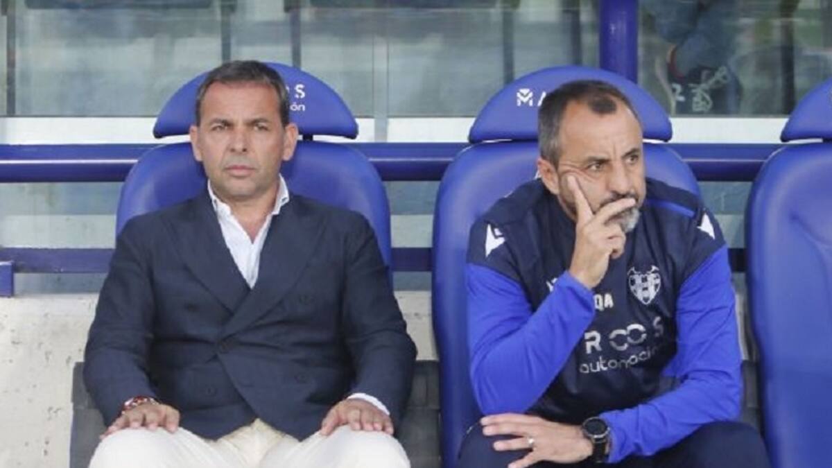 Calleja se garantiza un año más de contrato con el Levante tras clasificarlo para la fase de promoción de ascenso