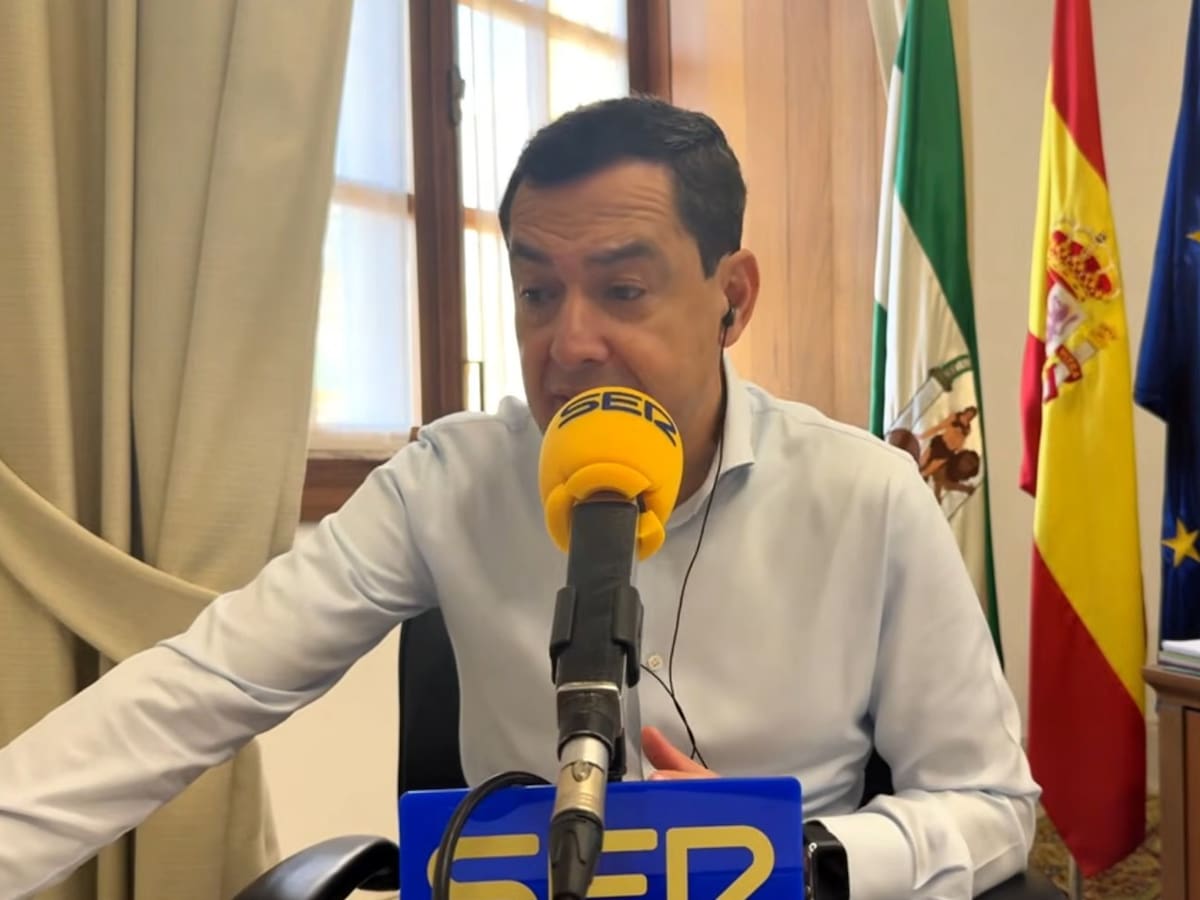 Juanma Moreno, sobre las negociaciones de PP y Vox: "Yo soy partidario de que las negociaciones se hagan en un nivel más cercano"