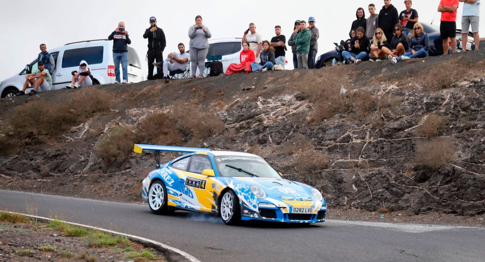 Toñín Suárez y Jorge Cedrés en plena carrera.