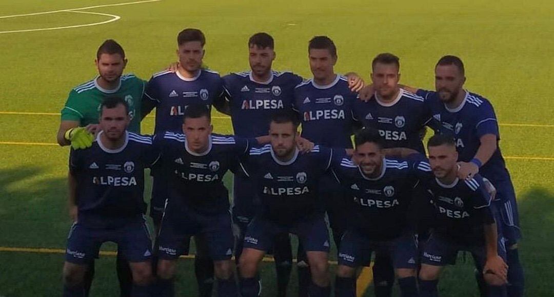 El equipo del UD Tavernes