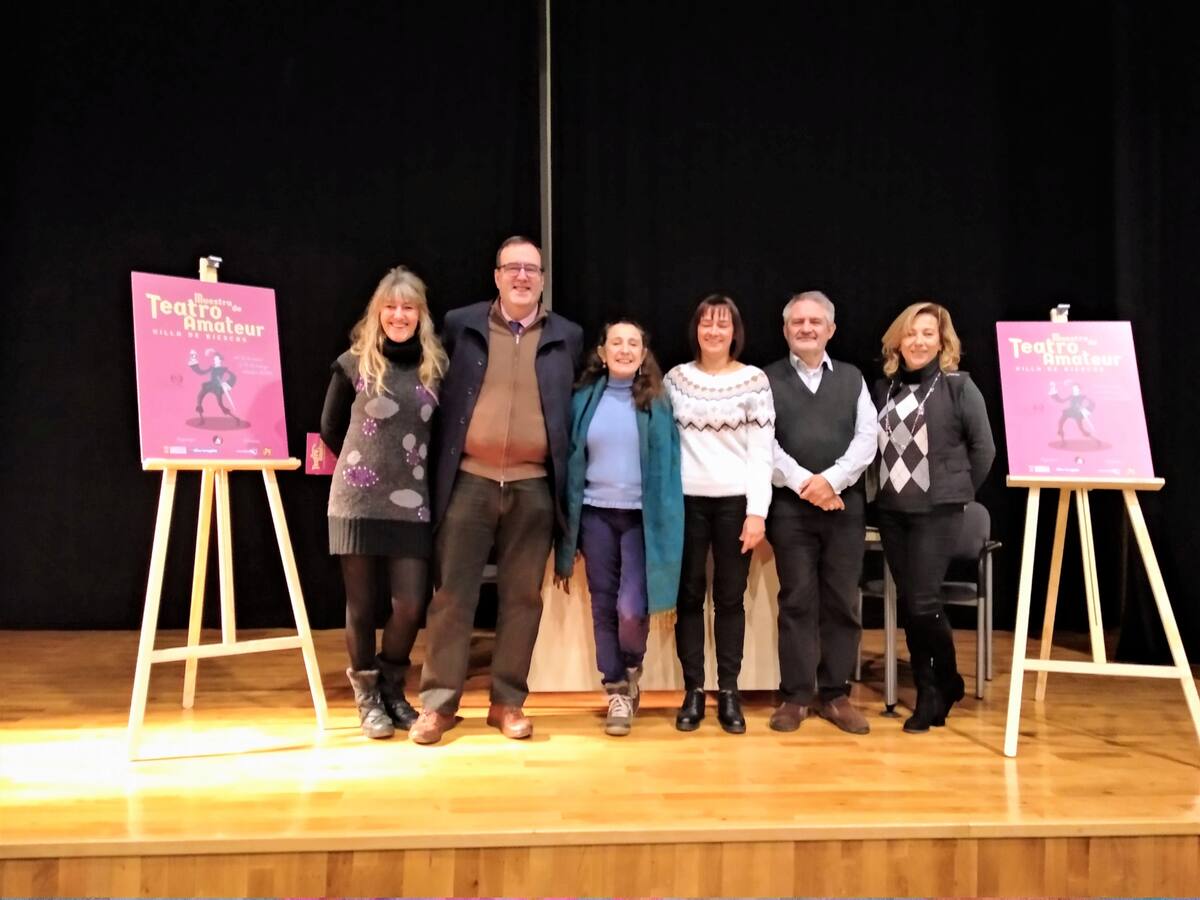 “La cinta dorada” levanta el telón en la Muestra de Teatro Amateur “Villa de Biescas”