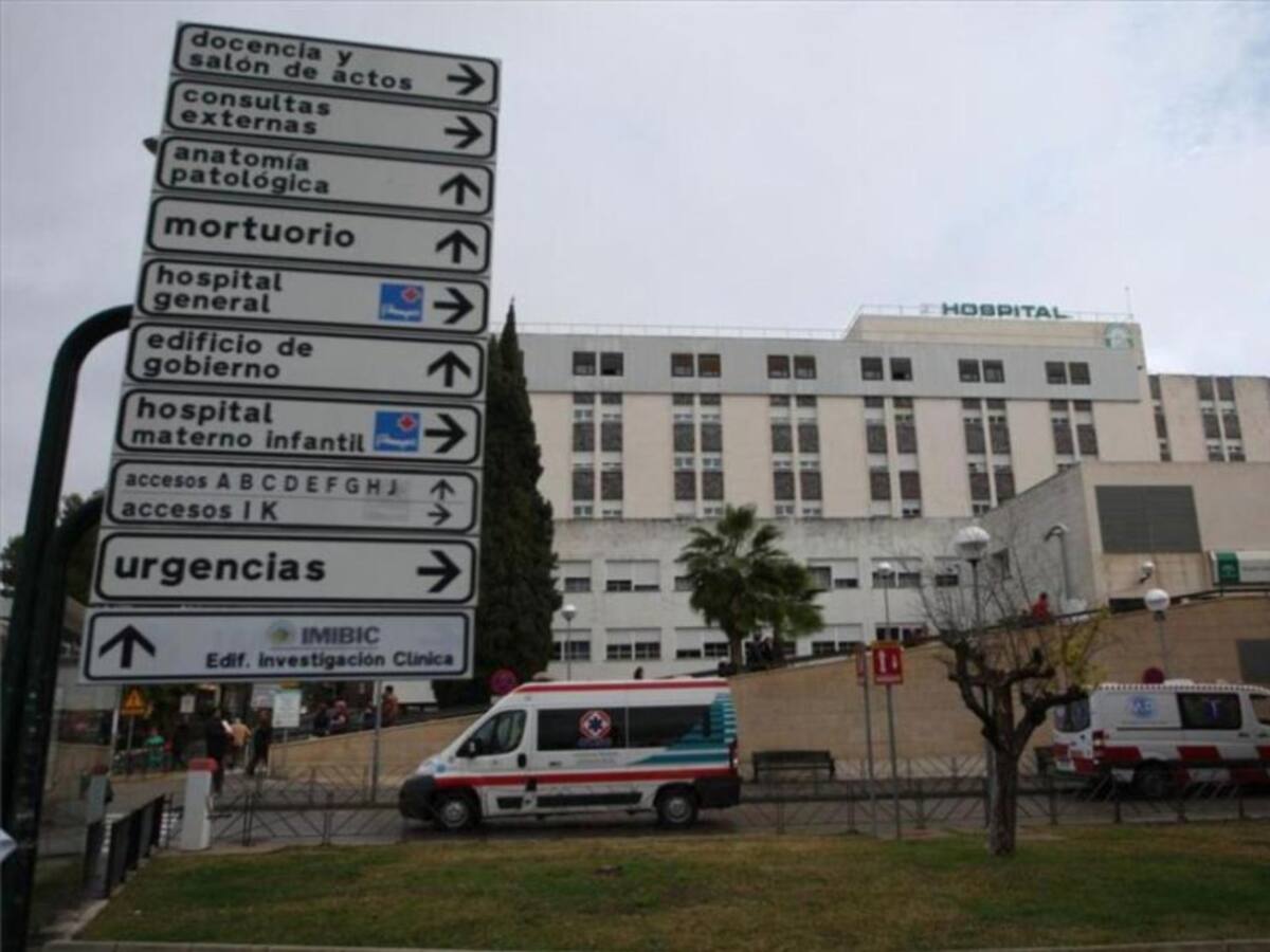 Cuatro heridos, dos de ellos menores, en un choque frontal en la N-432