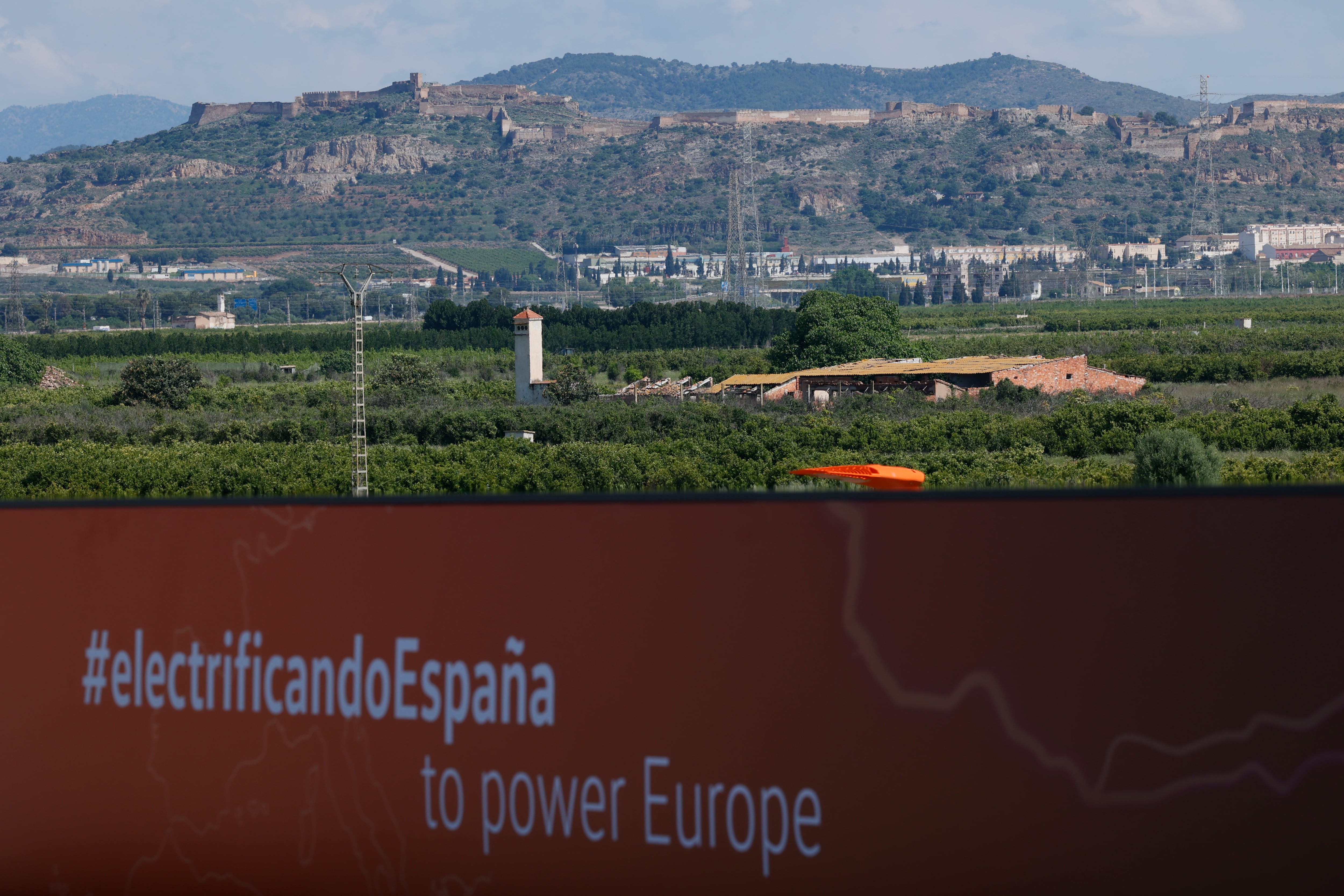 Terrenos en el término municipal de Sagunto donde donde hoy el presidente del Gobierno, Pedro Sánchez, y el president de la Generalitat, Ximo Puig, asisten a la presentación por el Grupo Volkswagen y Seat de la nueva gigafactoría de baterías para coches eléctricos que la firma alemana construirá en Sagunt (Valencia).