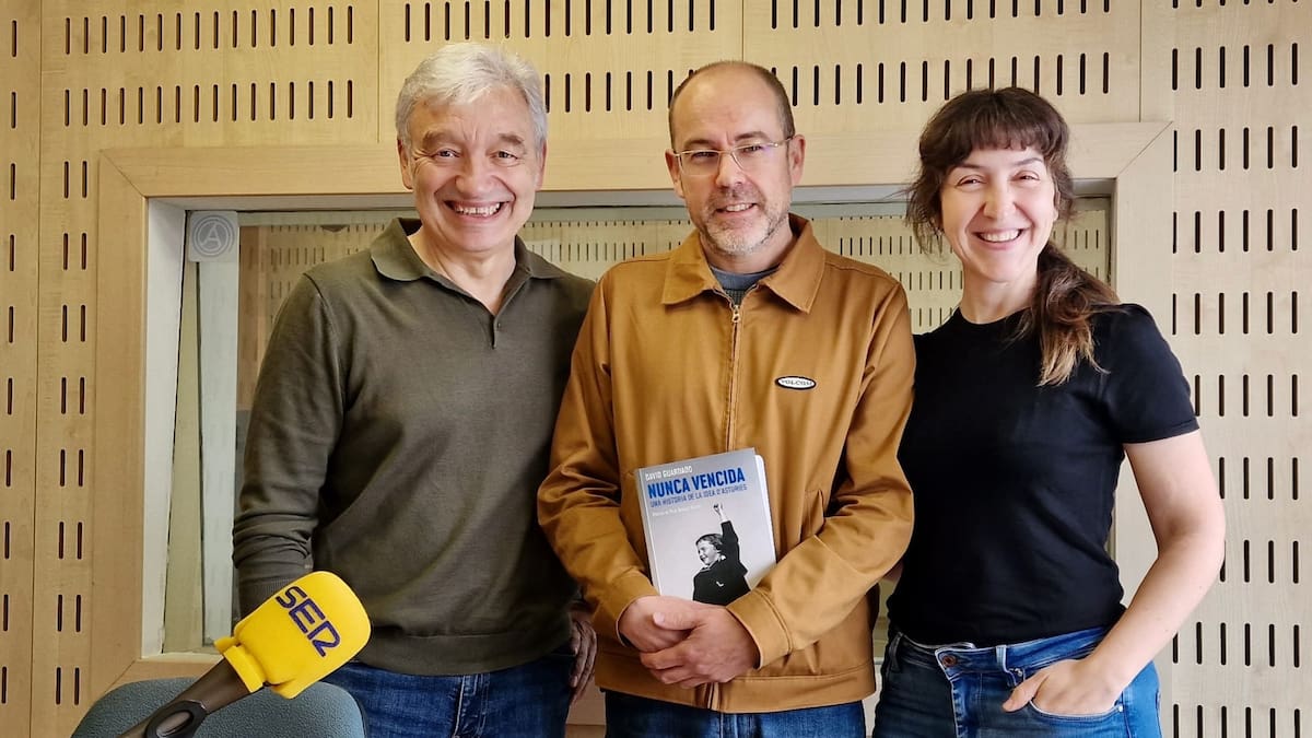 LIBROS EN HXH GIJÓN NUNCA VENCIDA, de DAVID GUARDADO