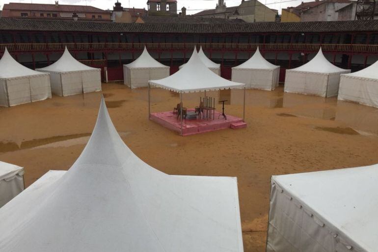 La Plaza de Toros anegada por las últimas lluvias