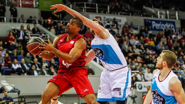 Gary Neal, la pesadilla del Obra, entra a canasta ante Radovic y Matt Thomas