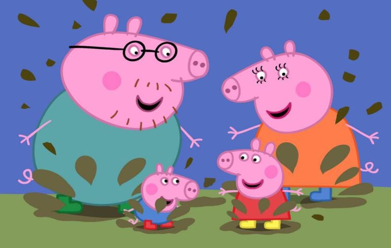 Peppa Pig salta charcos de barro junto a su familia