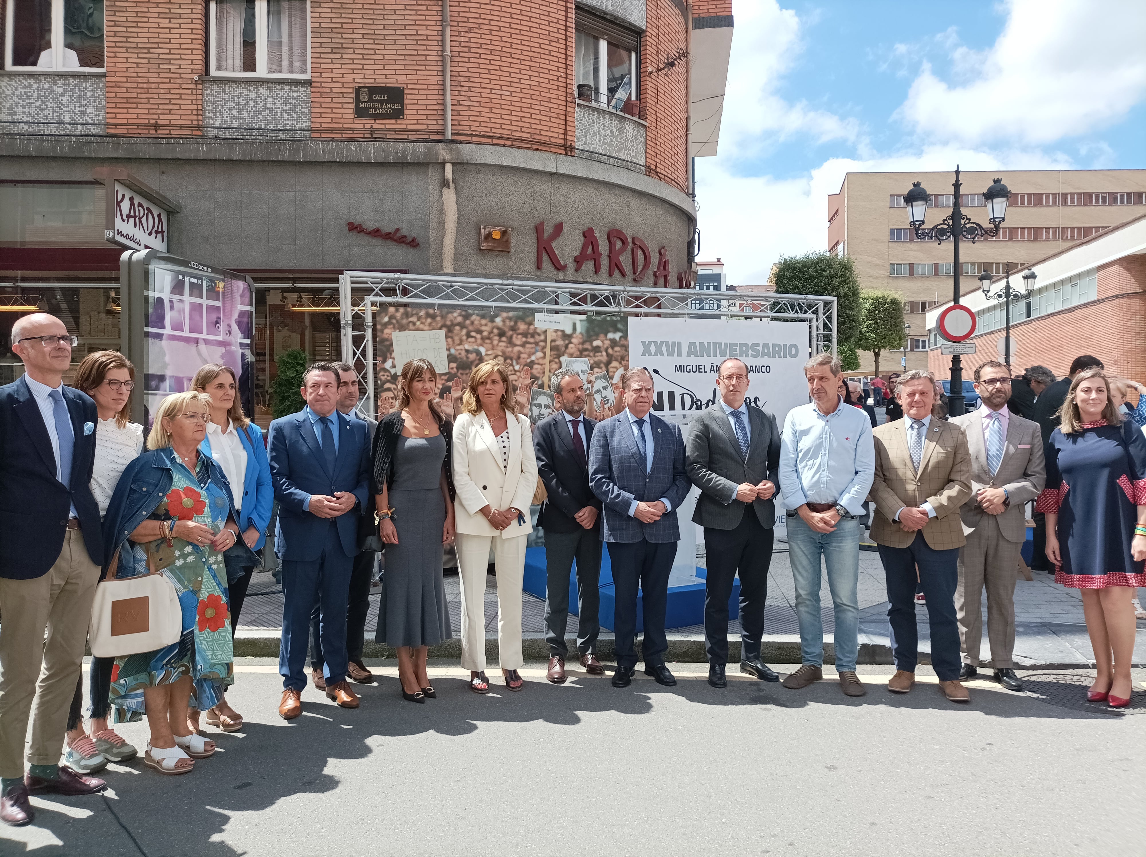 Momento del homenaje a Miguel Ángel Blanco en Oviedo