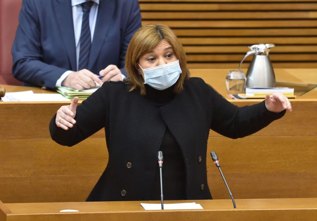 Isabel Bonig, presidenta y síndica del PPCV en Les Corts