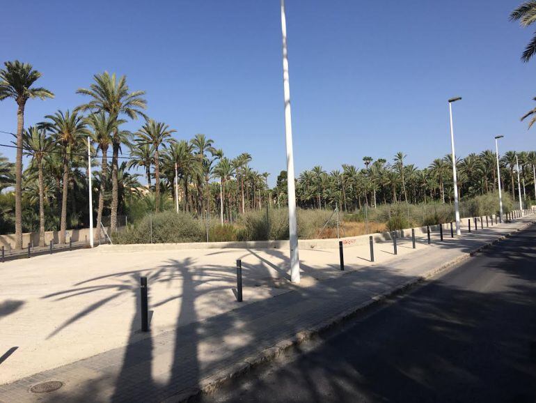 El PP pide que se limpien los solares en mal estado