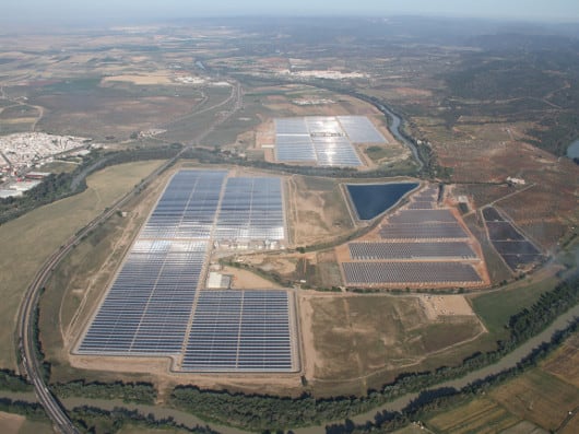 Plataforma solar El Carpio - Córdoba. Foto: Abengoa