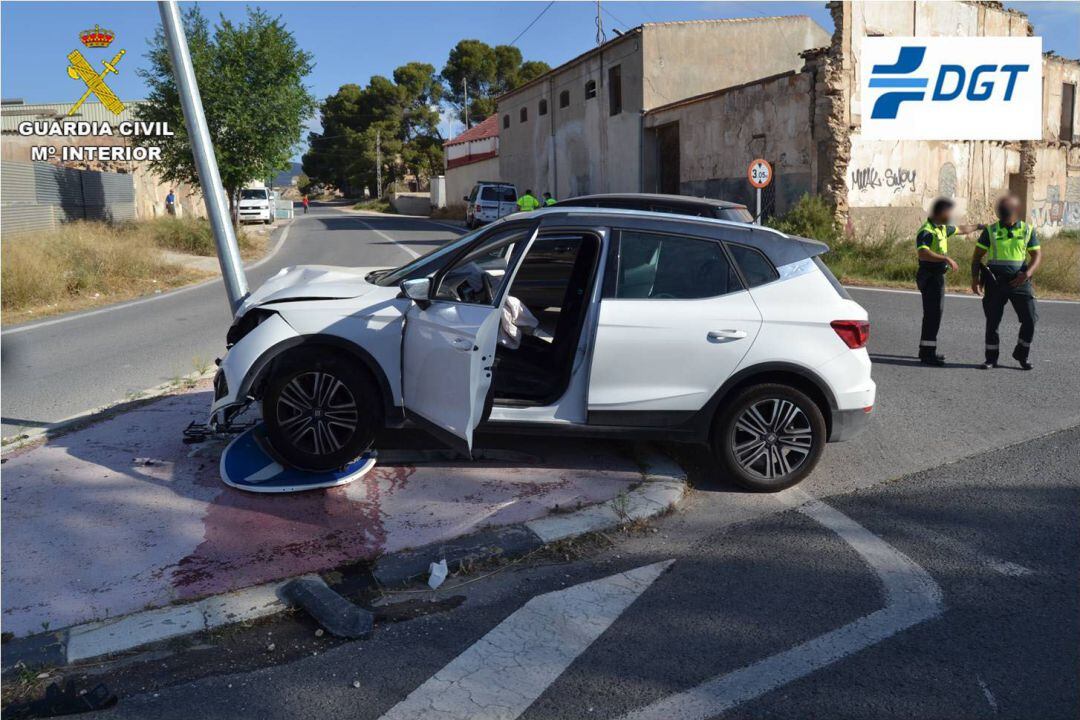 Coche accidentado 