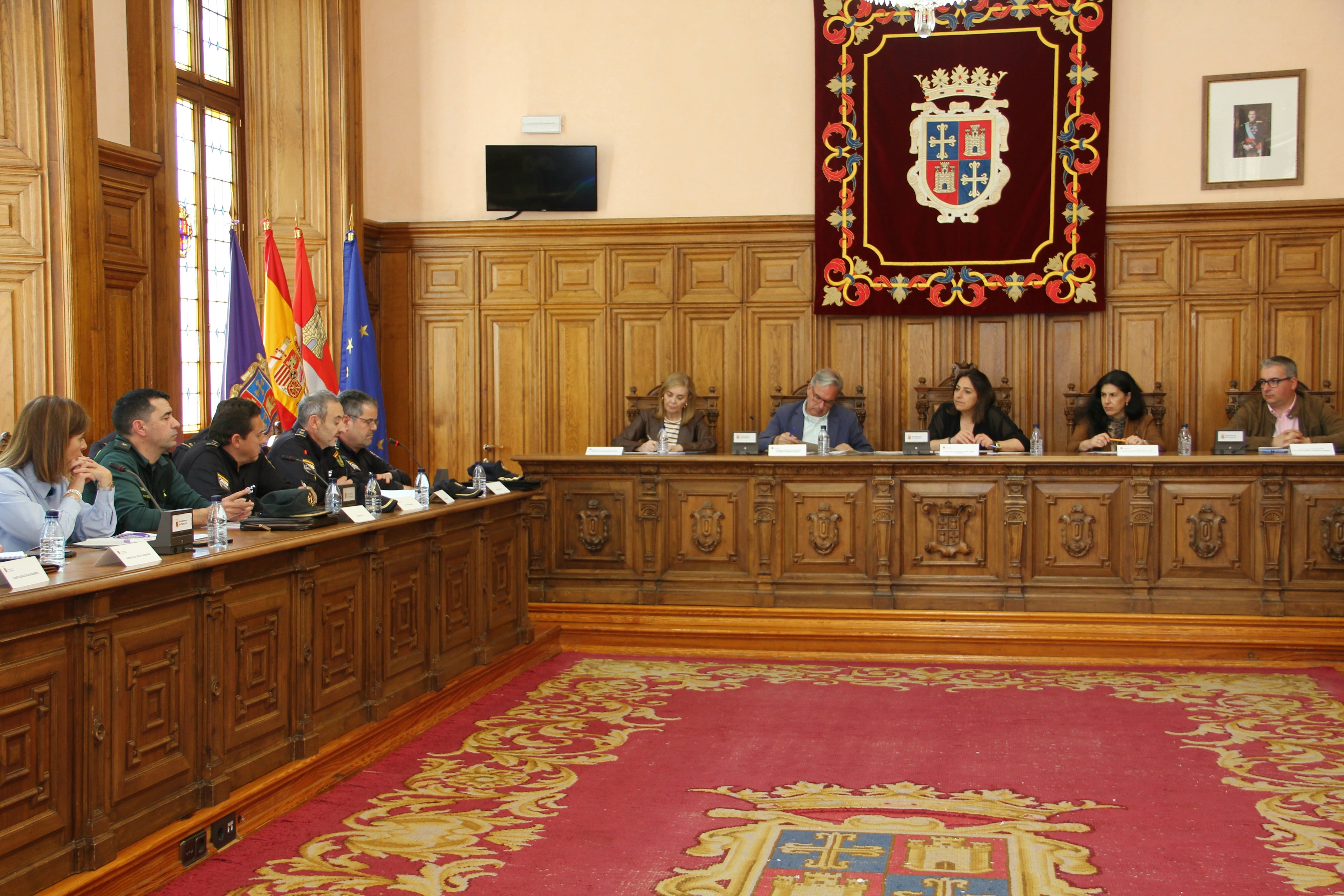 Junta Local de Seguridad con motivo de la celebración de la fiesta de la ITA en Palencia