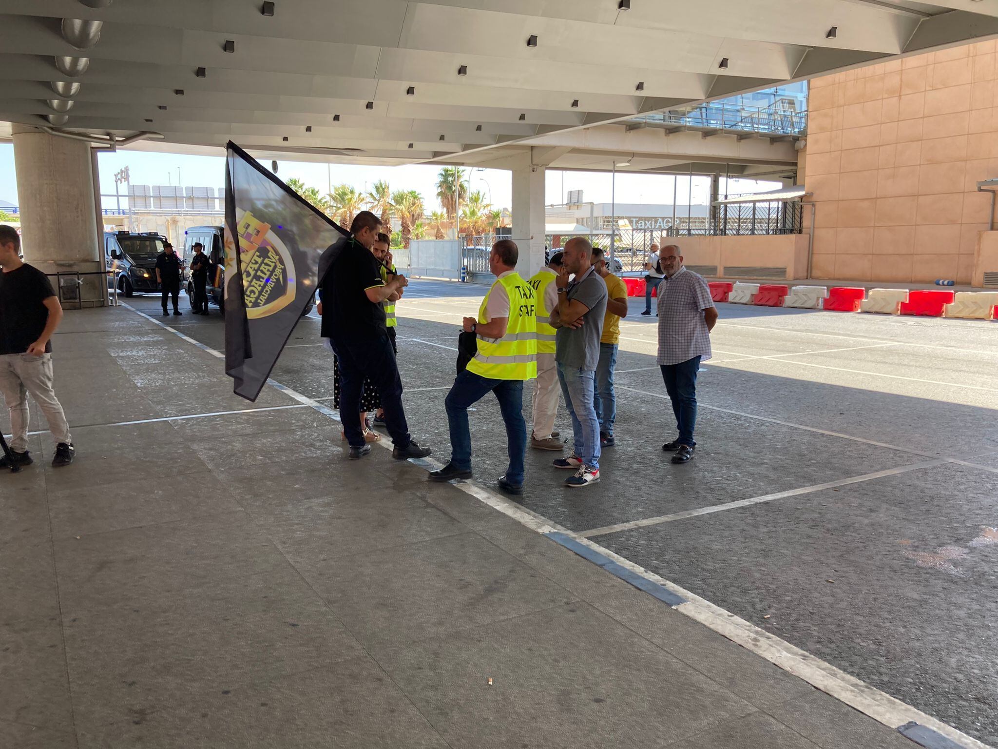 Taxistas de Málaga en el parón del aeropuerto