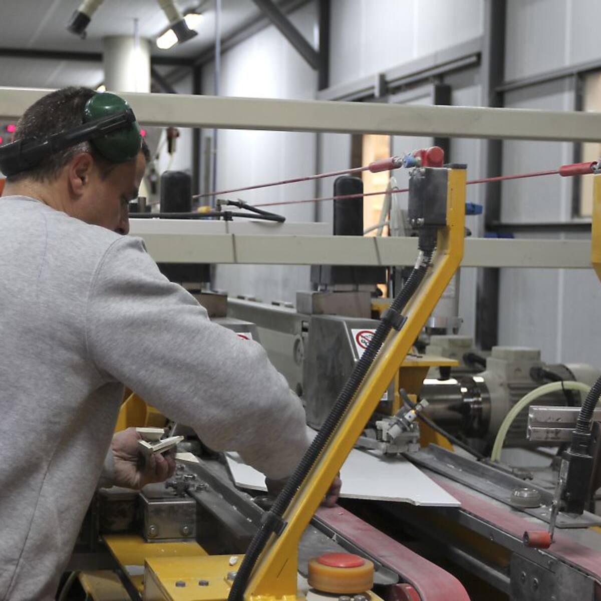 Los sindicatos convocan una concentración por la falta de acuerdo en el convenio colectivo del sector cerámico