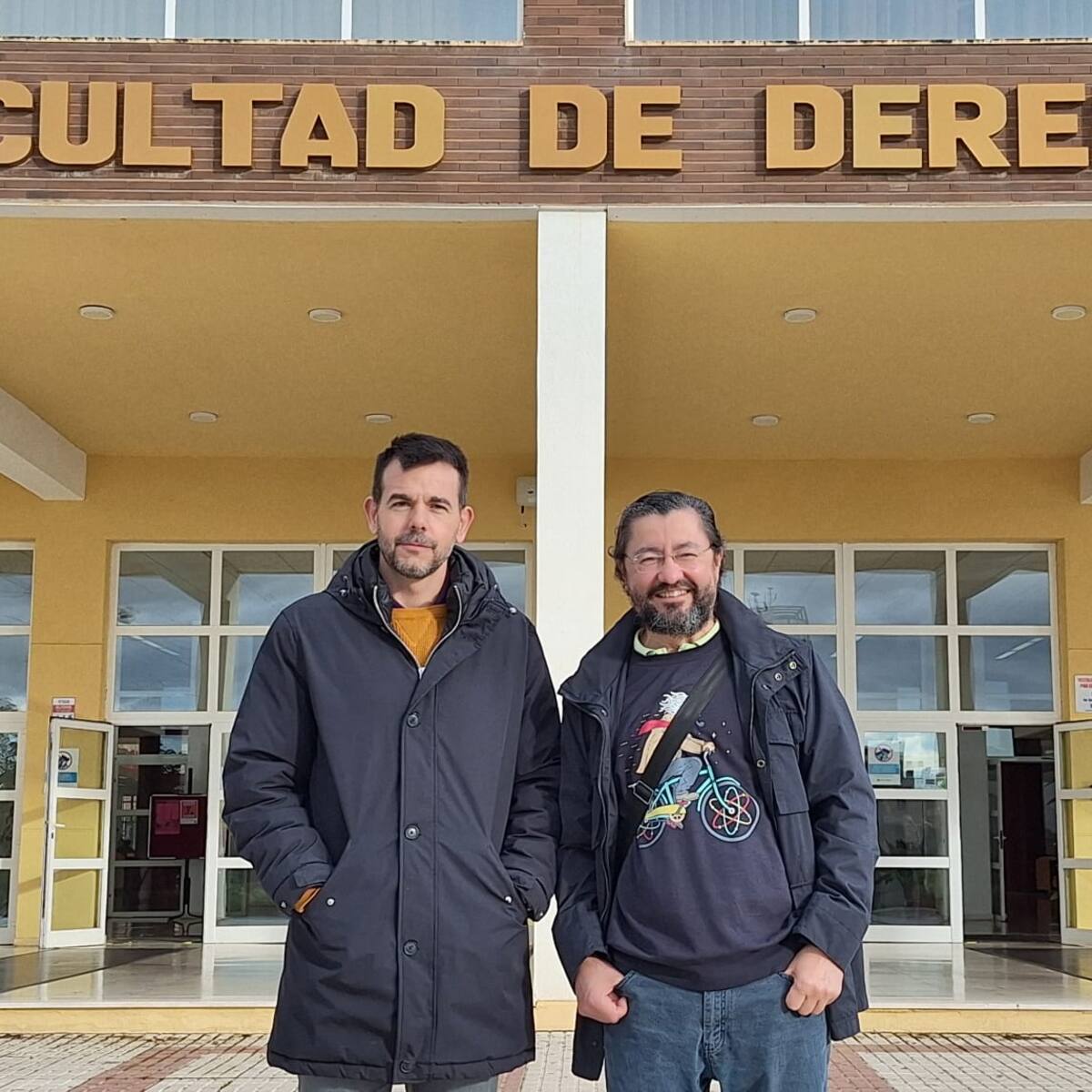 Un centenar de profesores acreditados denuncia un bloqueo de hasta dos años para acceder a la cátedra en la UMA