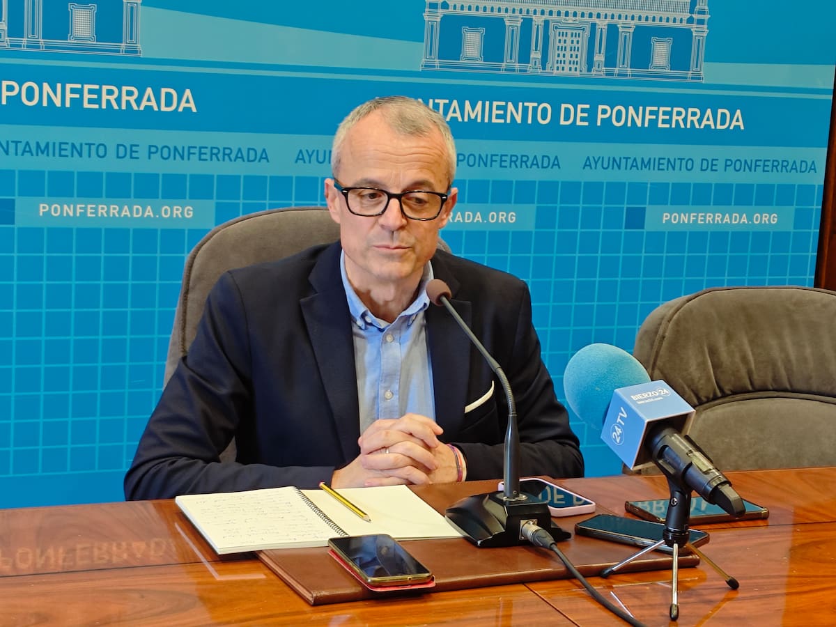 Moreno acusa a Ramón de utilizar la ‘vena chavista’ al poner en duda la limpieza de la oposición de oficial de oficios en Ponferrada