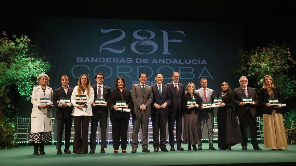 Acto de entrega de las Banderas de Andalucía de Córdoba 2026