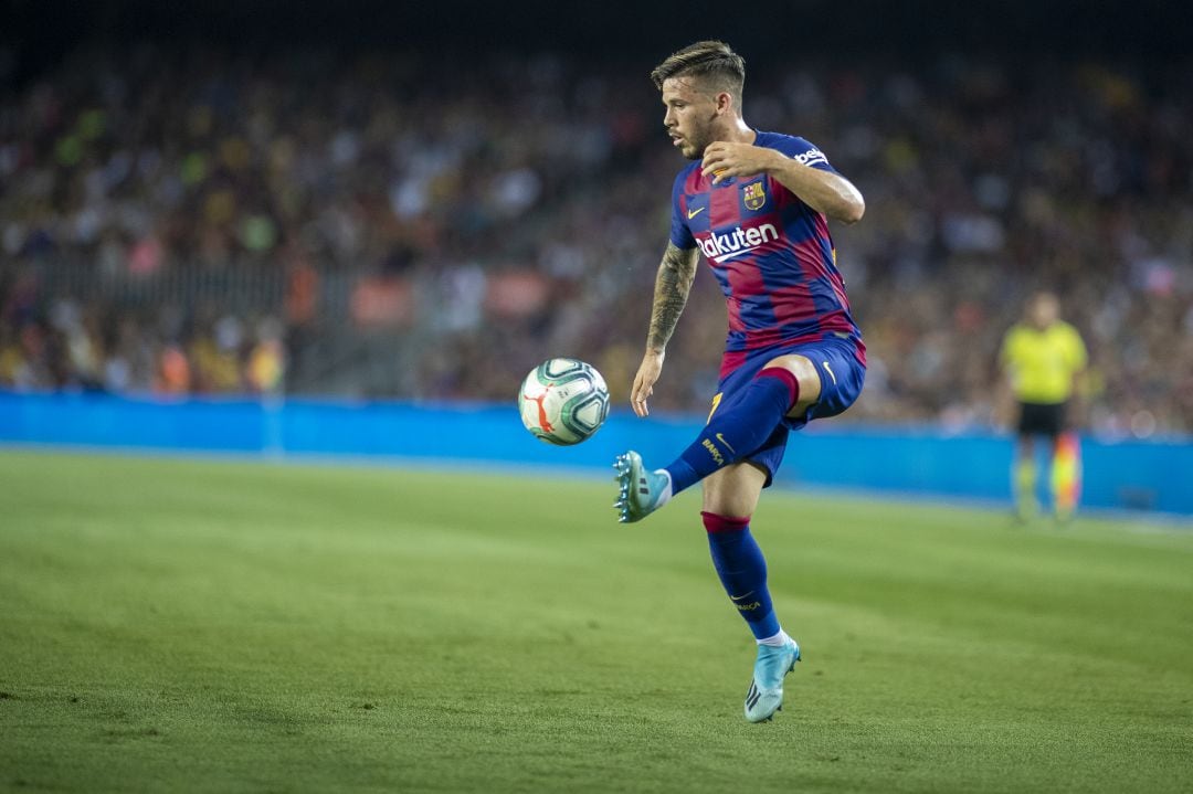 Carles Pérez, durante un partido con el primer equipo