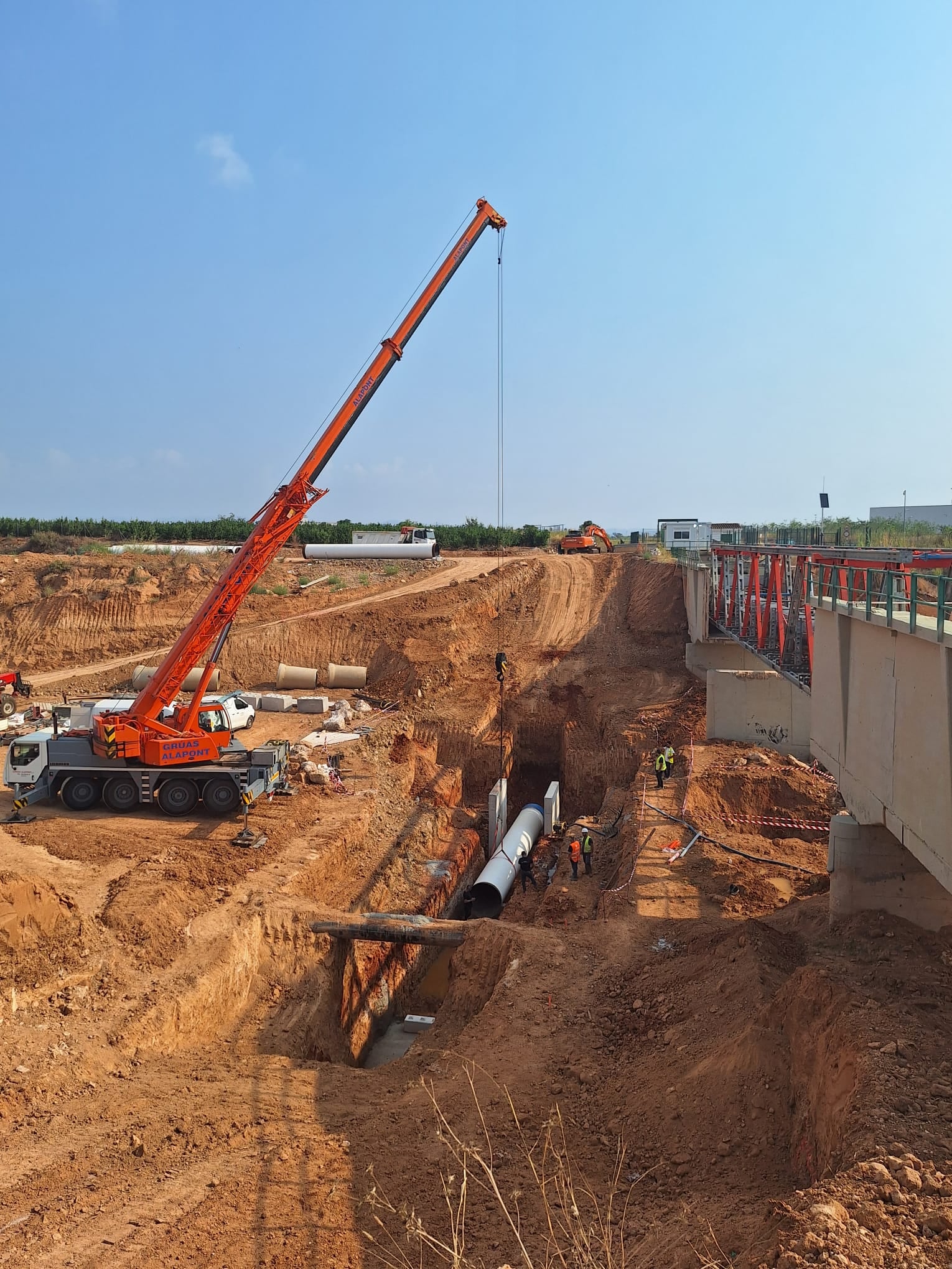 Acueducto canal Júcar-Turia en el barranco del Poyo