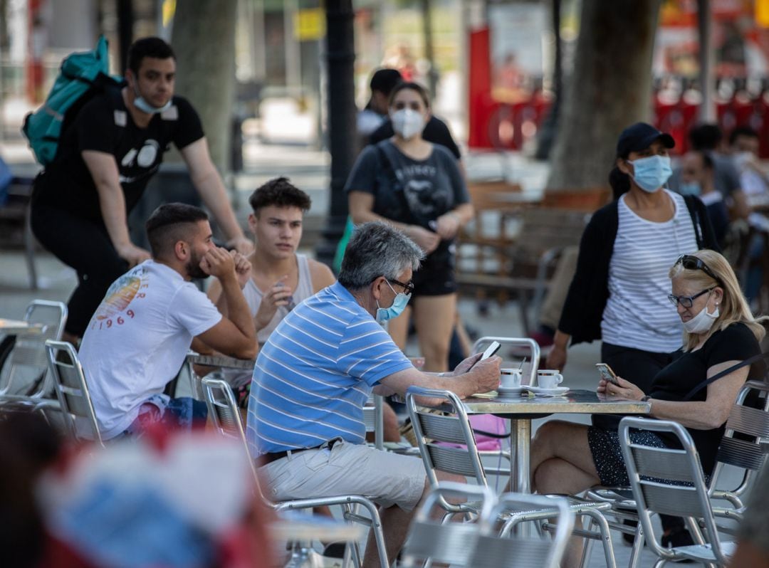 En la fase 1 los ciudadanos pueden salir a las terrazas