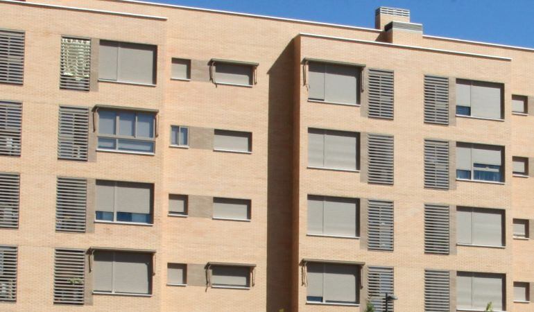 La sentencia considera que no está probado que la inquilina tuviera intención de quedarse ilegalmente en la vivienda