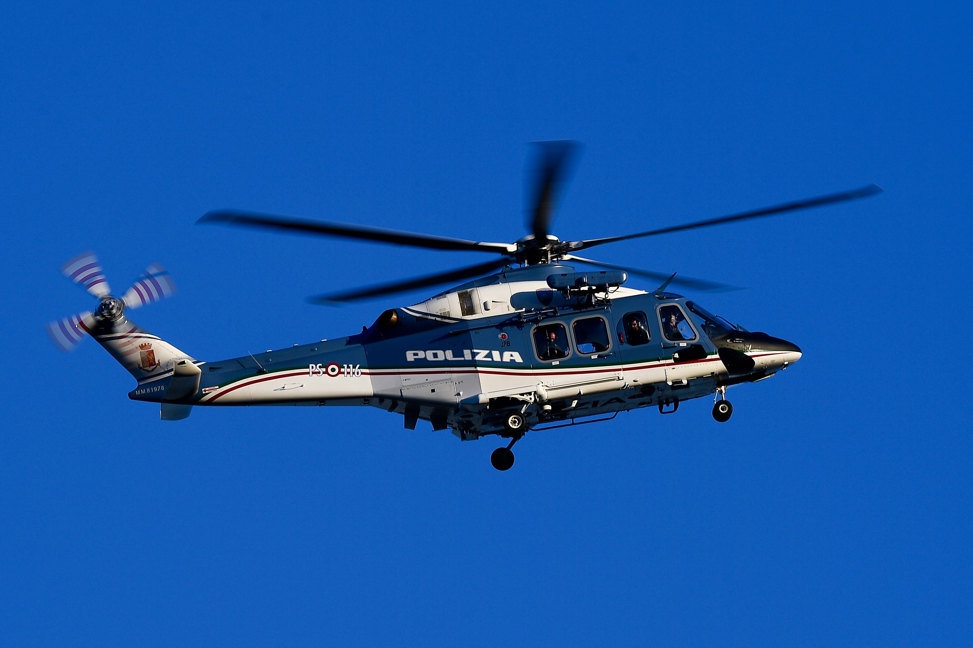 Un helicóptero de la Policía italiana