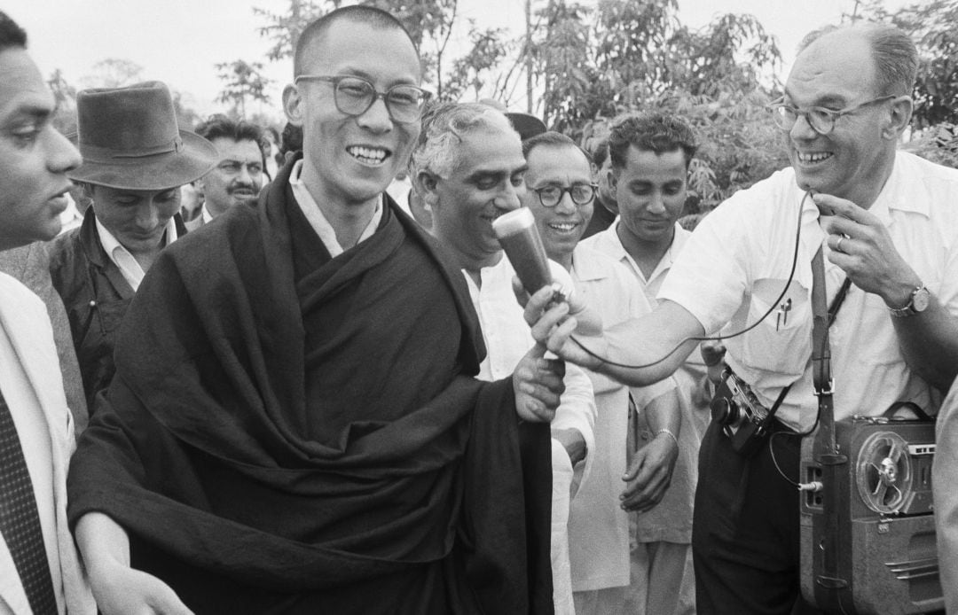 El Dalai Lama, en su exilio a la India en marzo de 1959