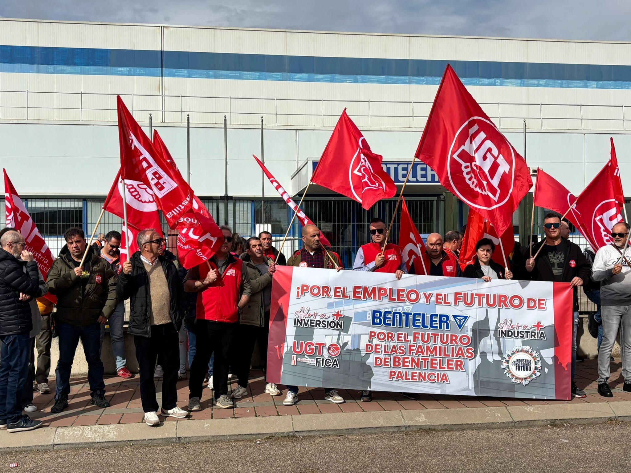 Imagen de una de las movilizaciones a las puertas de la fábrica