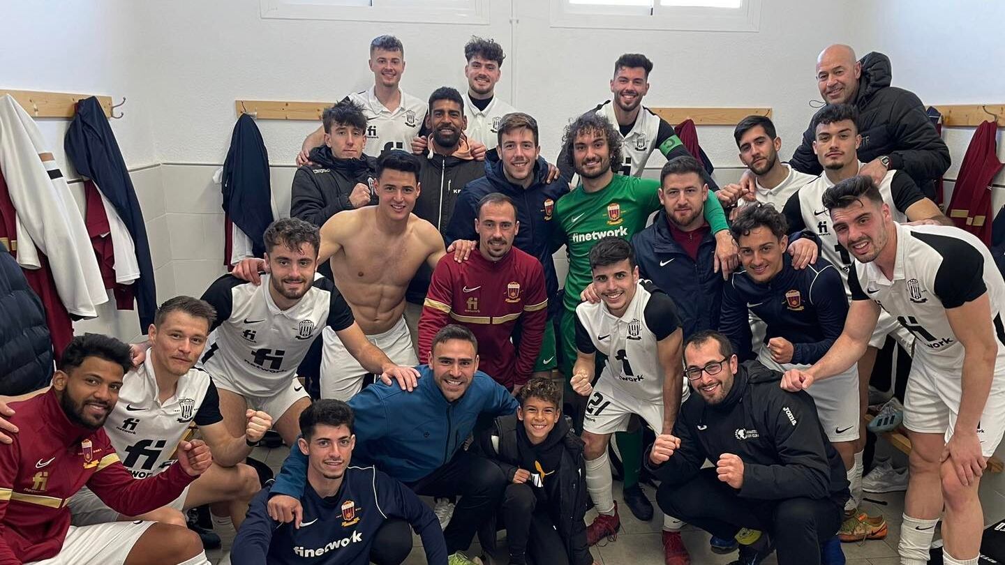 El Eldense B celebró su tercera victoria consecutiva