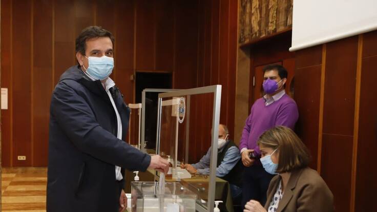 Luis Antuña nuevo Presidente del Colegio de Médicos de Asturias