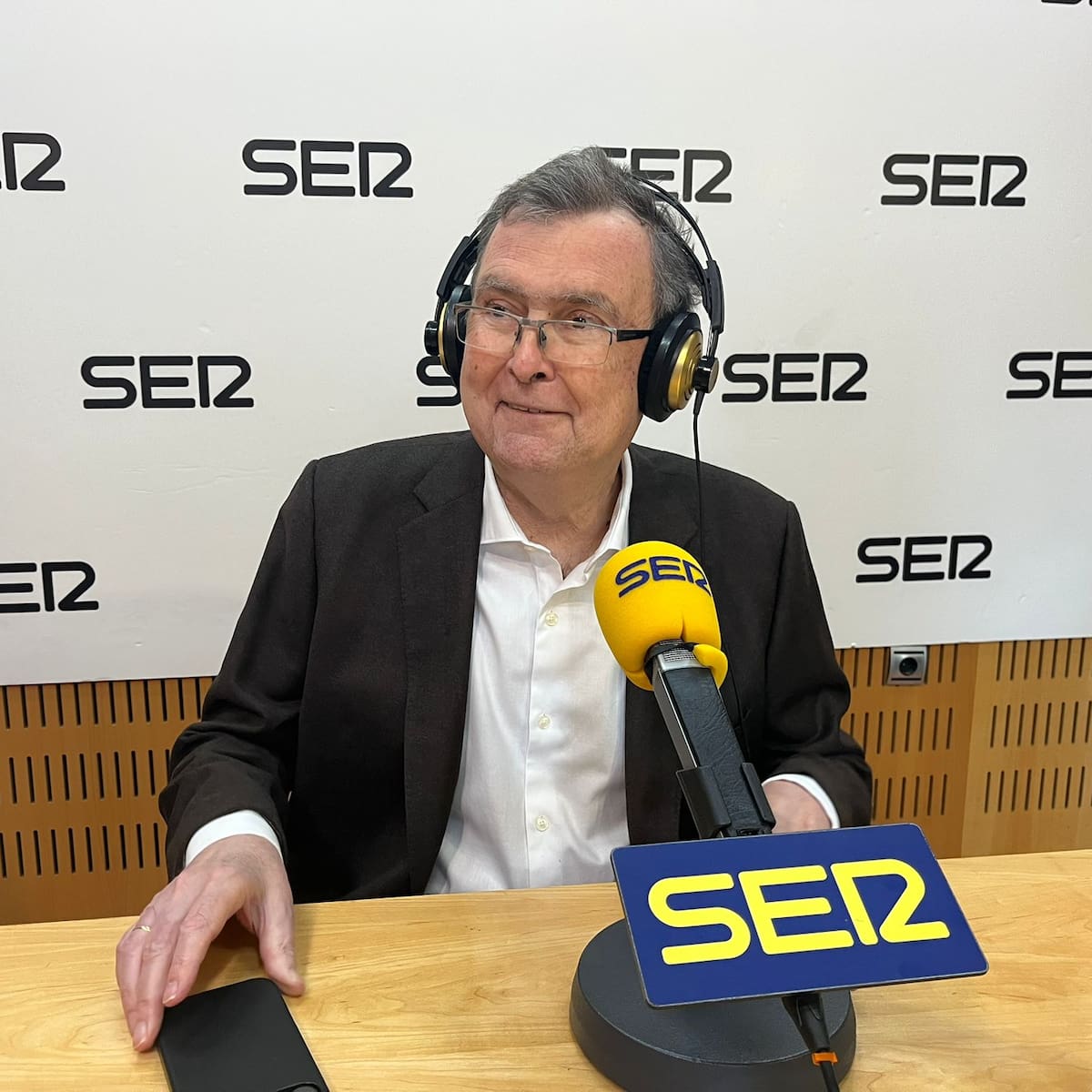 José Ballesta abre la temporada de Hora Cofrade con un viaje íntimo a su vínculo familiar y emocional con la Semana Santa de Murcia