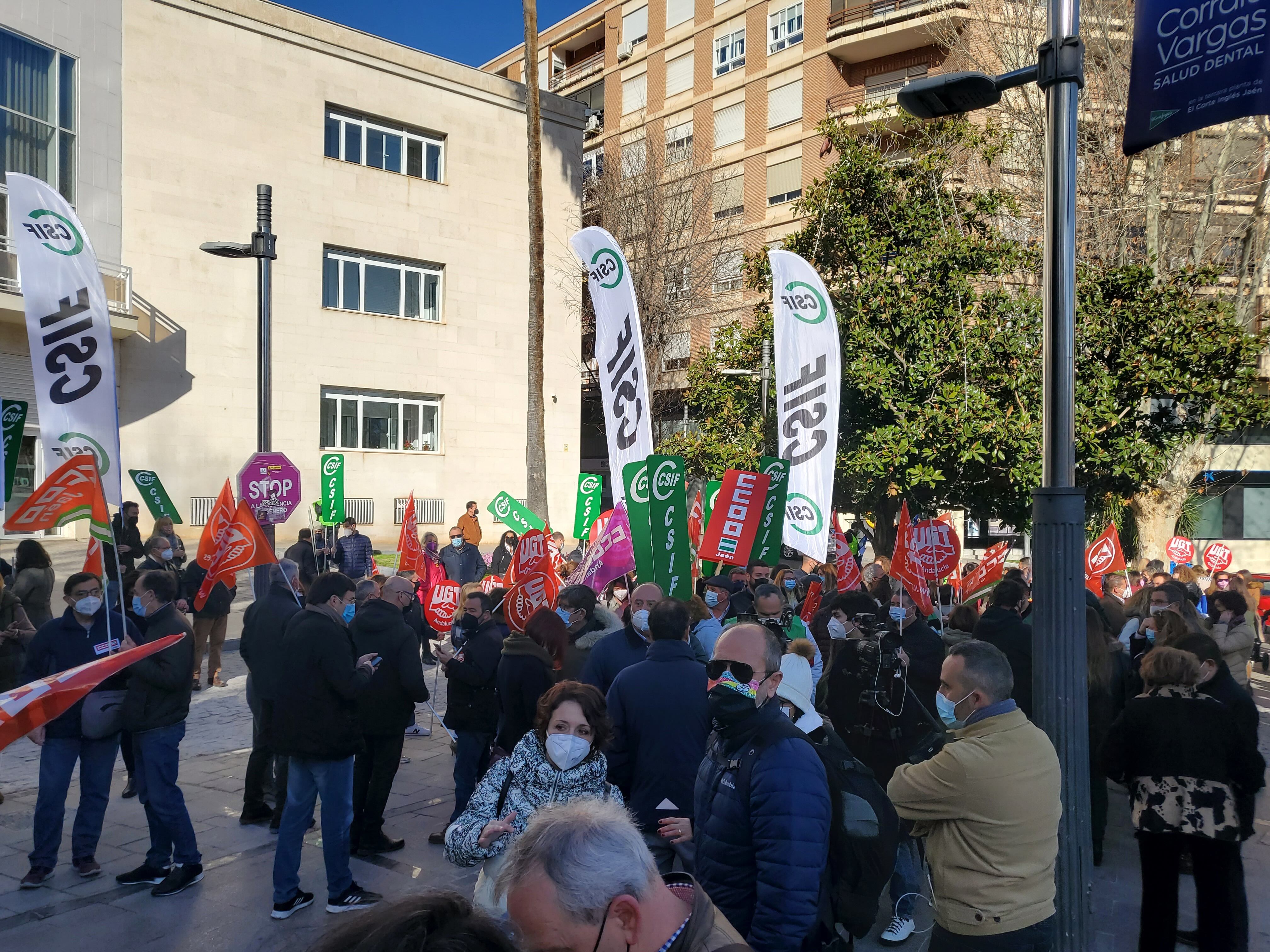 Manifestación convocada por los empleados de Atento.