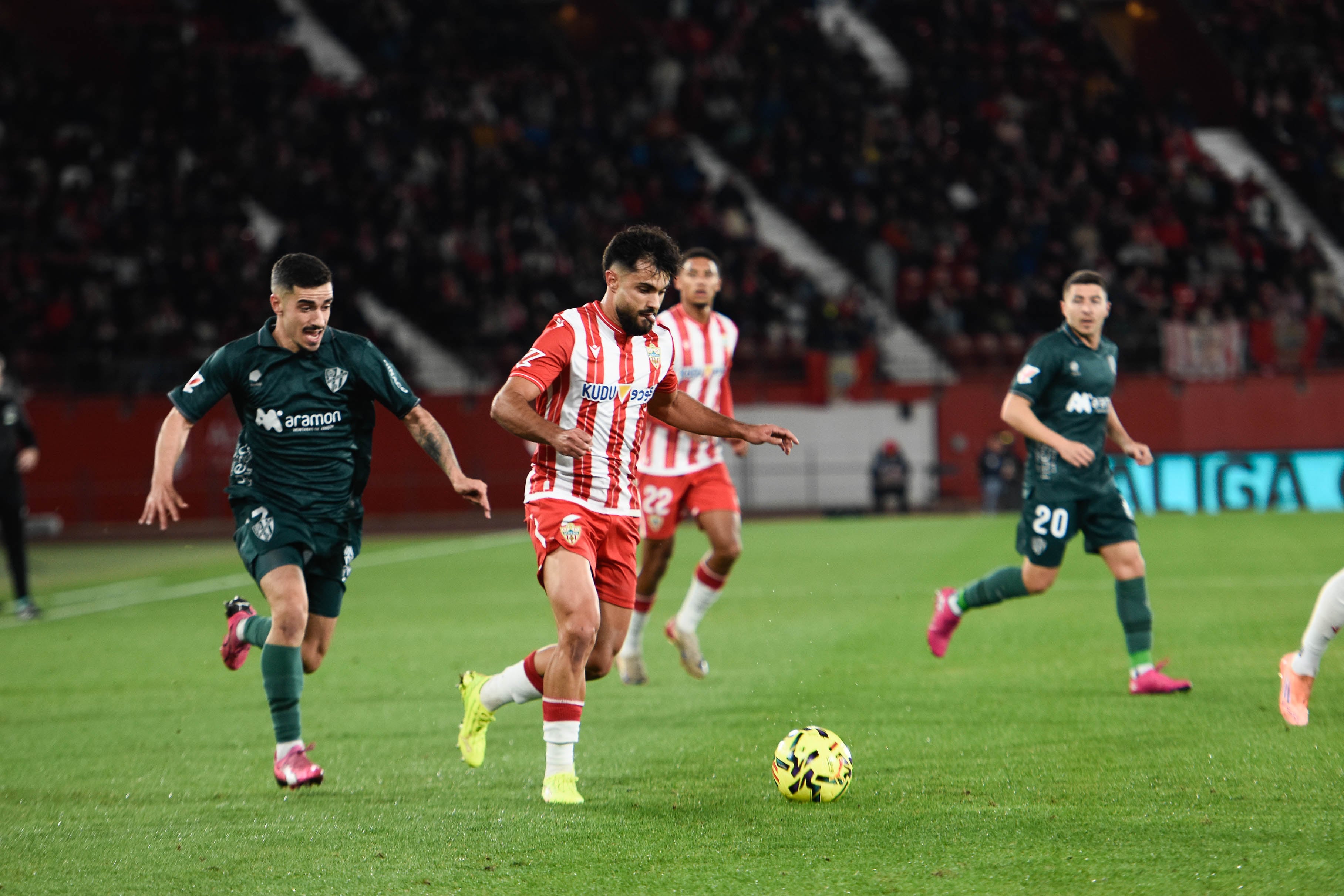 El futbolista catalán en el partido del sábado ante el Huesca de Bolo.