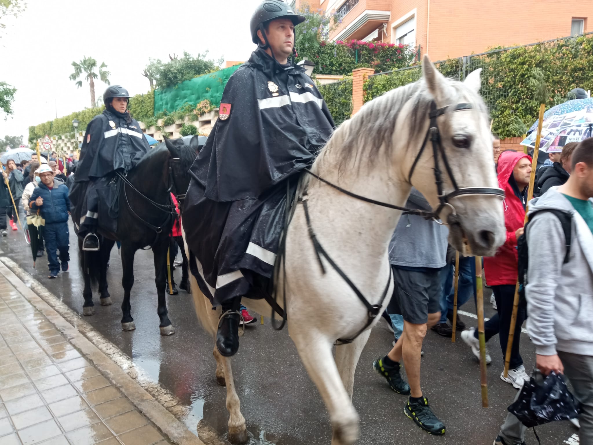 Un millar de efectivos de los cuerpos de seguridad han cubierto la Romería de Santa Faz