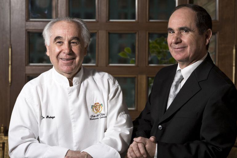 Hermanos Pepe y Miguel Pedraza, fundadores del Restaurante Ruta del Veleta de Cenes de la Vega(Granada)