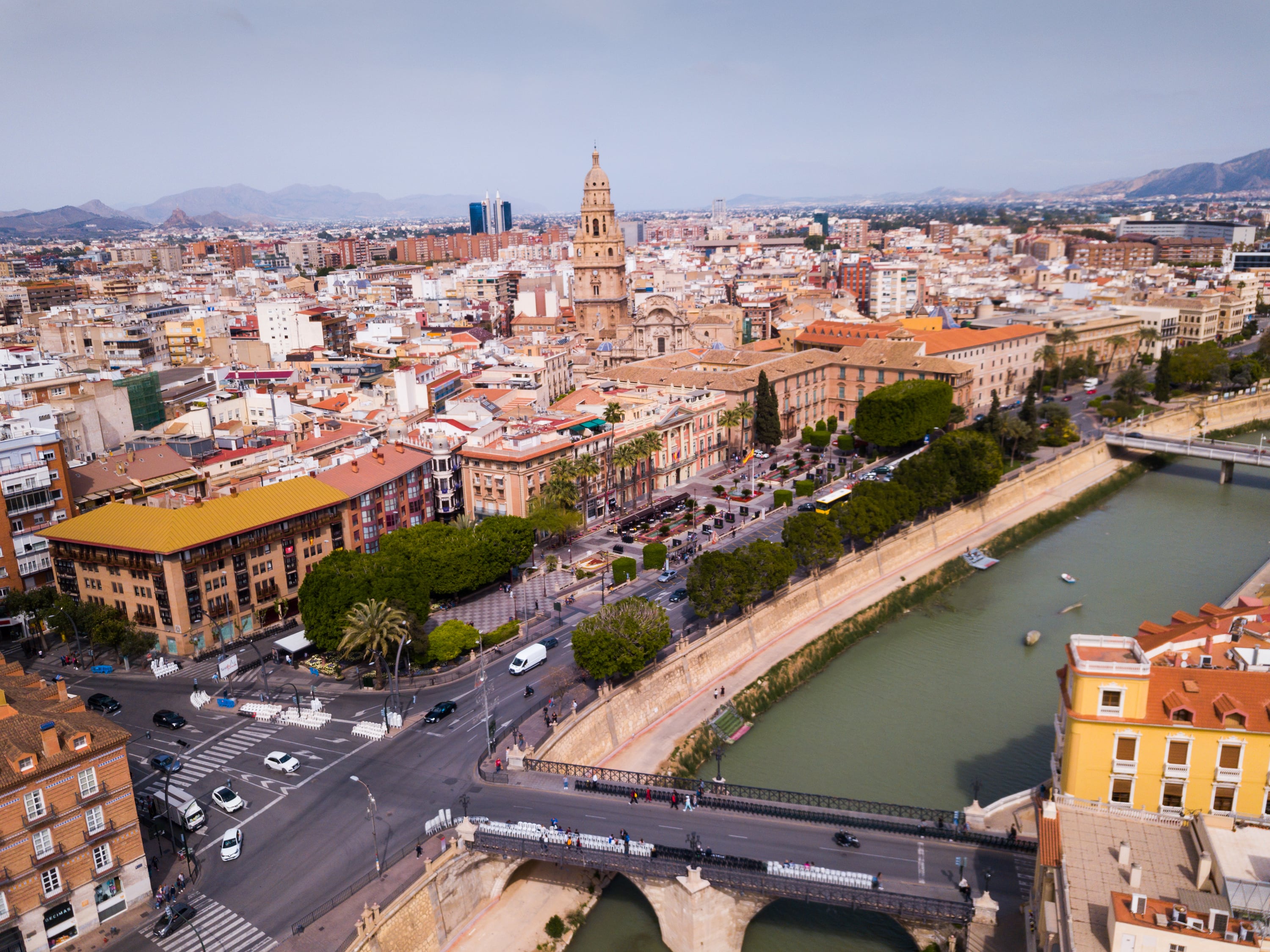 Vista panorámica de la ciudad de Murcia en una foto de archivo