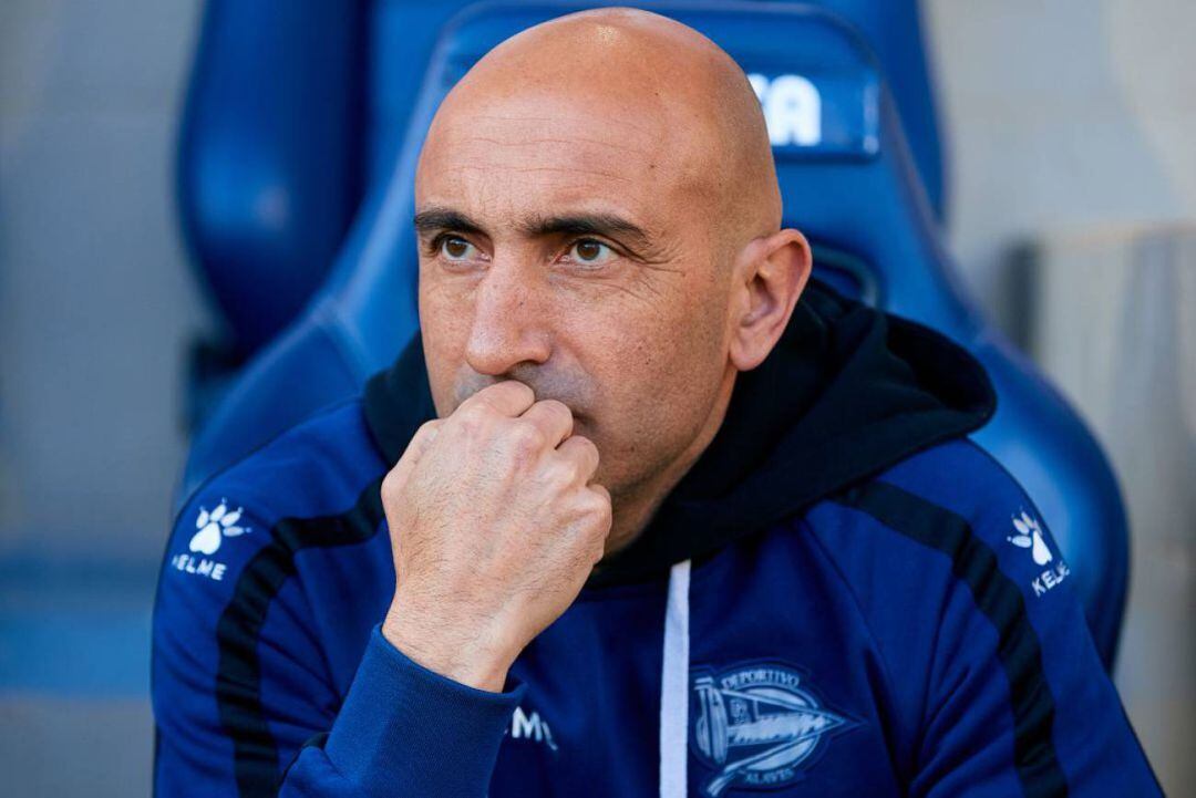 El Pitu Abelardo en su época como entrenador del Alavés.