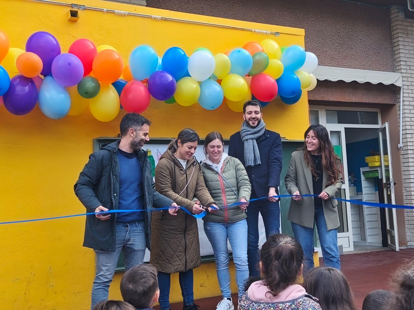 La inauguración de la ampliación del patio infantil del CEIP Real Blanc de Cocentaina.