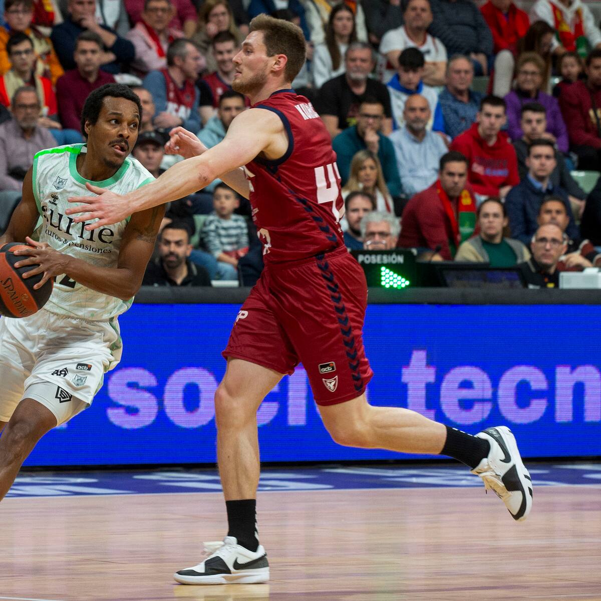 El UCAM Murcia CB pasa por encima de Bilbao Basket