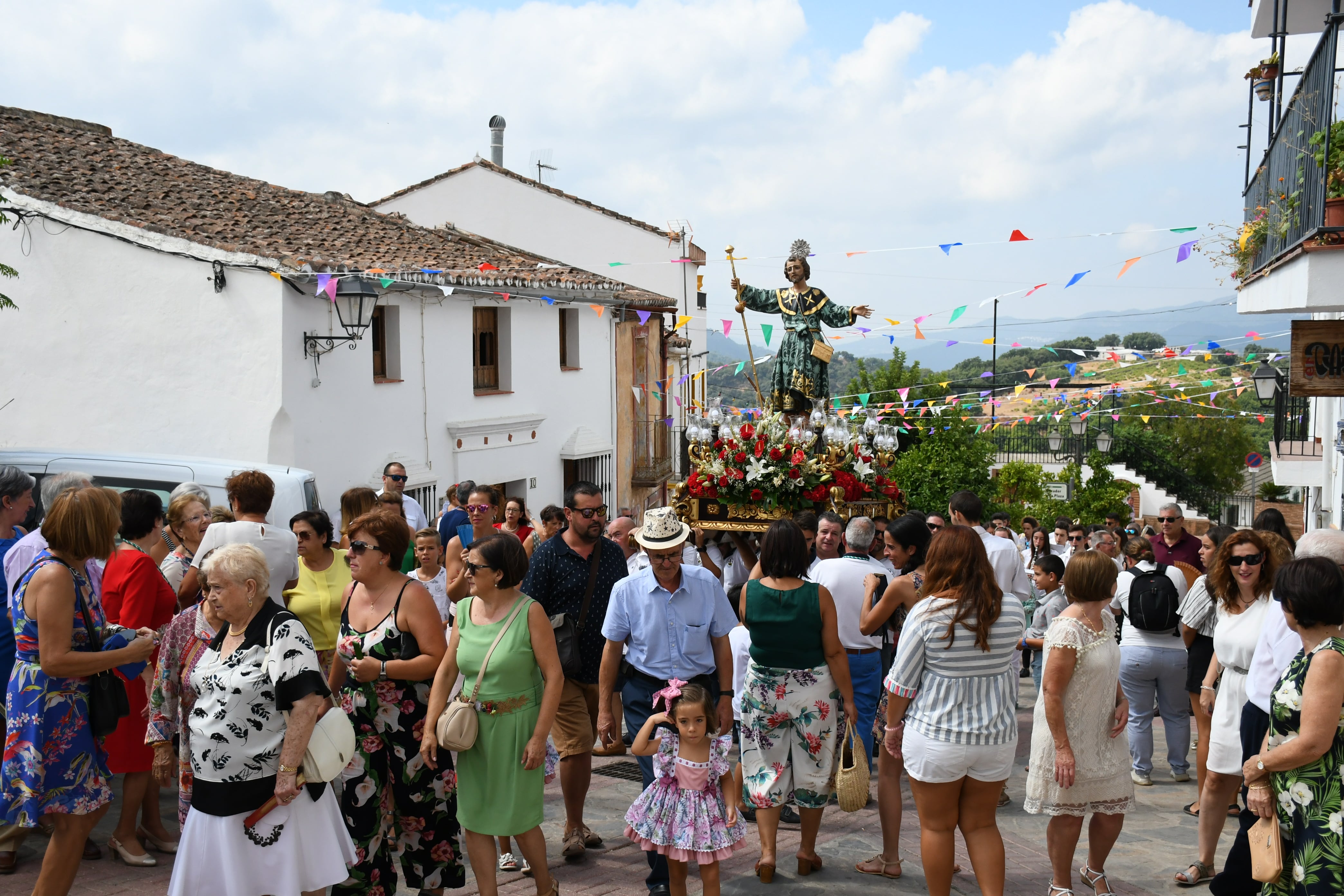 El desfile procesional de San Roque es uno de los momentos más esperados de las celebraciones