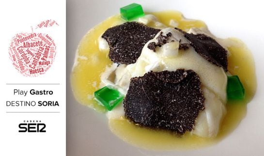 Cocochas de bacalao con trufa negra y gelatina de apio (La Lobita).