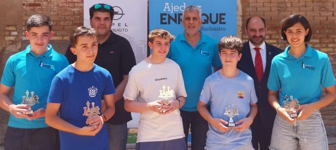 Ganadores de la categoría Sub 16 del XVII Torneo de ajedrez San Ramón de Barbastro