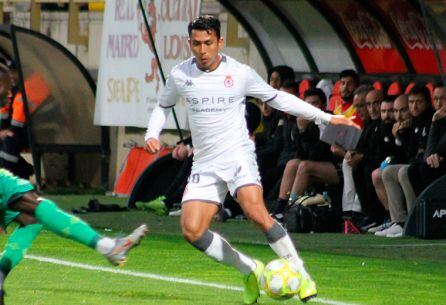 Roberto Carlos, durante uno de sus partidos en el Reino