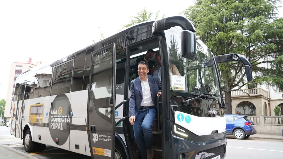 Portas, O Campo Lameiro y Moraña se suben al bus Conecta Rural con 300 usuarios en 15 días