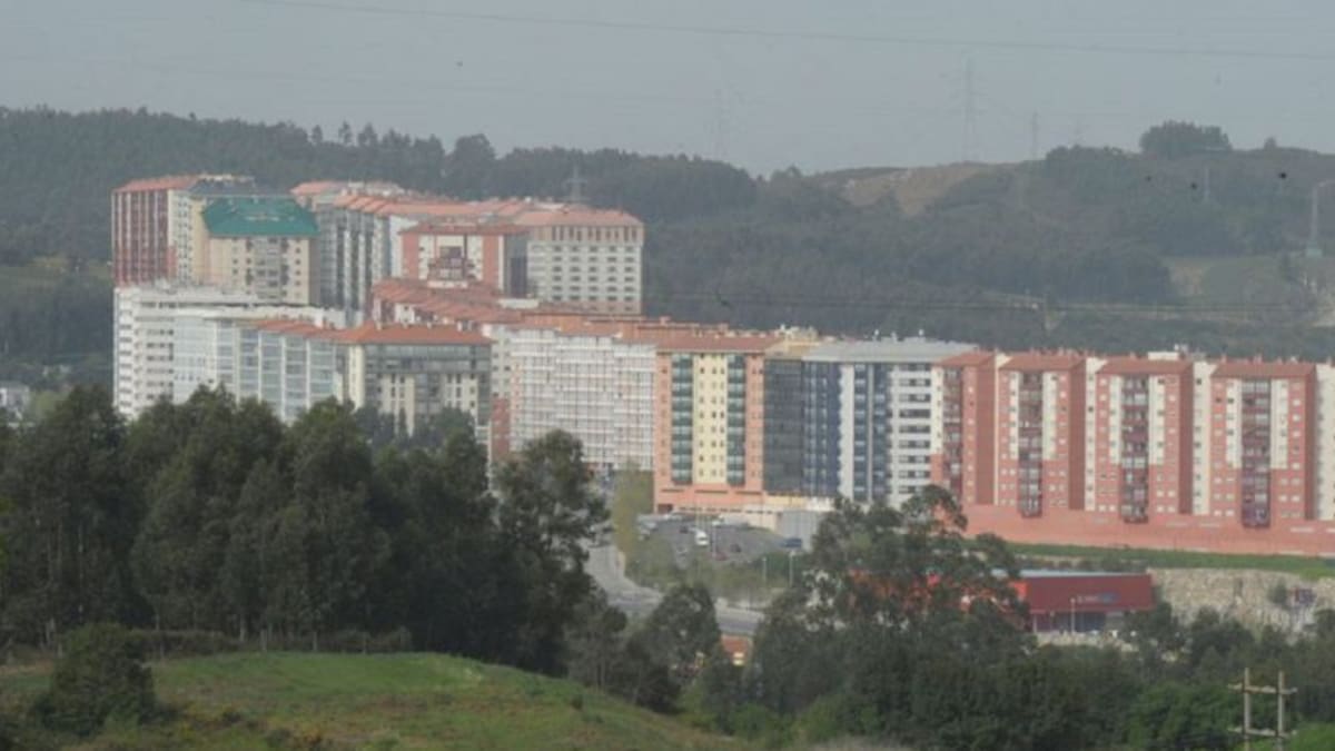 Los vecinos de Novo Mesoiro piden mejoras de movilidad para el barrio