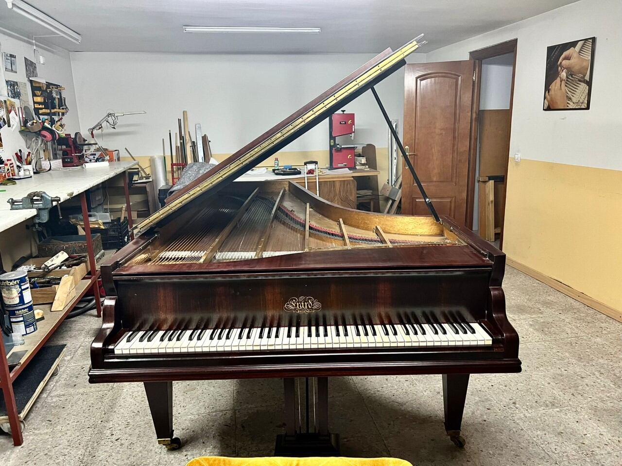 Sigue la recaudación para la compra de un piano histórico en Abarca de Campos (Palencia)