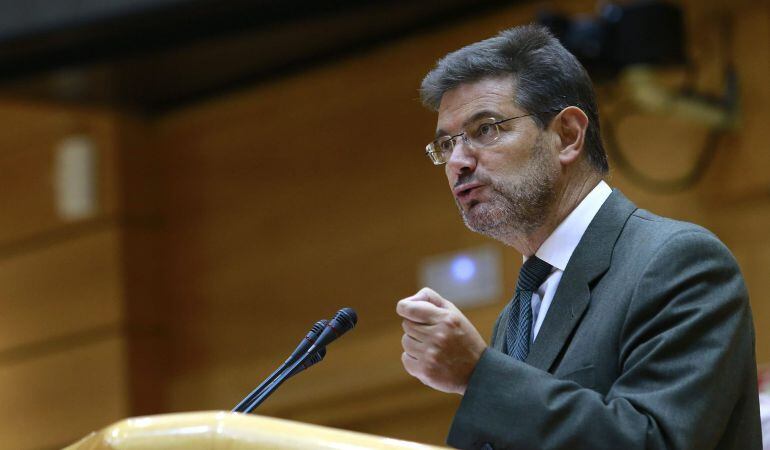 GRA388. MADRID, 11/11/2014.- El ministro de Justicia, Rafael Catalá, durante su intervención en la sesión de control al Gobierno celebrada hoy en el Senado. EFE/Zipi